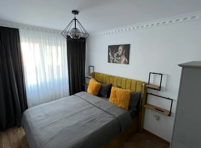 Lnb Aparthotel Tomis
