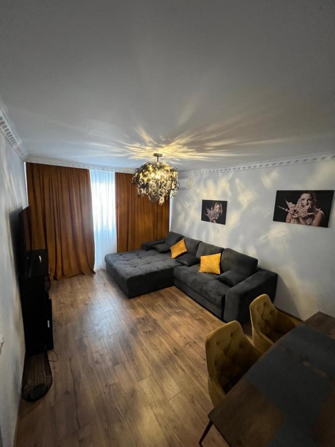 Apartment Lnb Tomis Constanta